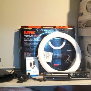 Sunpak Premium series 18 inch bi-color ring light kit with Boya microphone